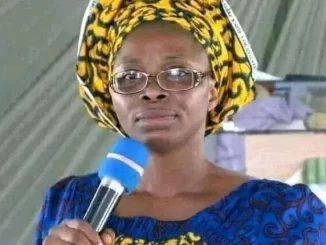 ezgif.com gif maker202 713x430 1