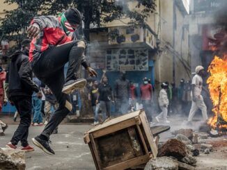 protesters police Nairobi KenyaUnrestPolitics 1