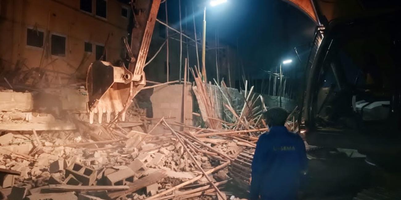 One Dead, Three Rescued As Two-Storey Building Under Construction ...